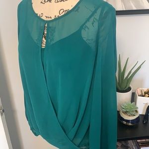 BEBE Teal Dressy Top 🎇✨